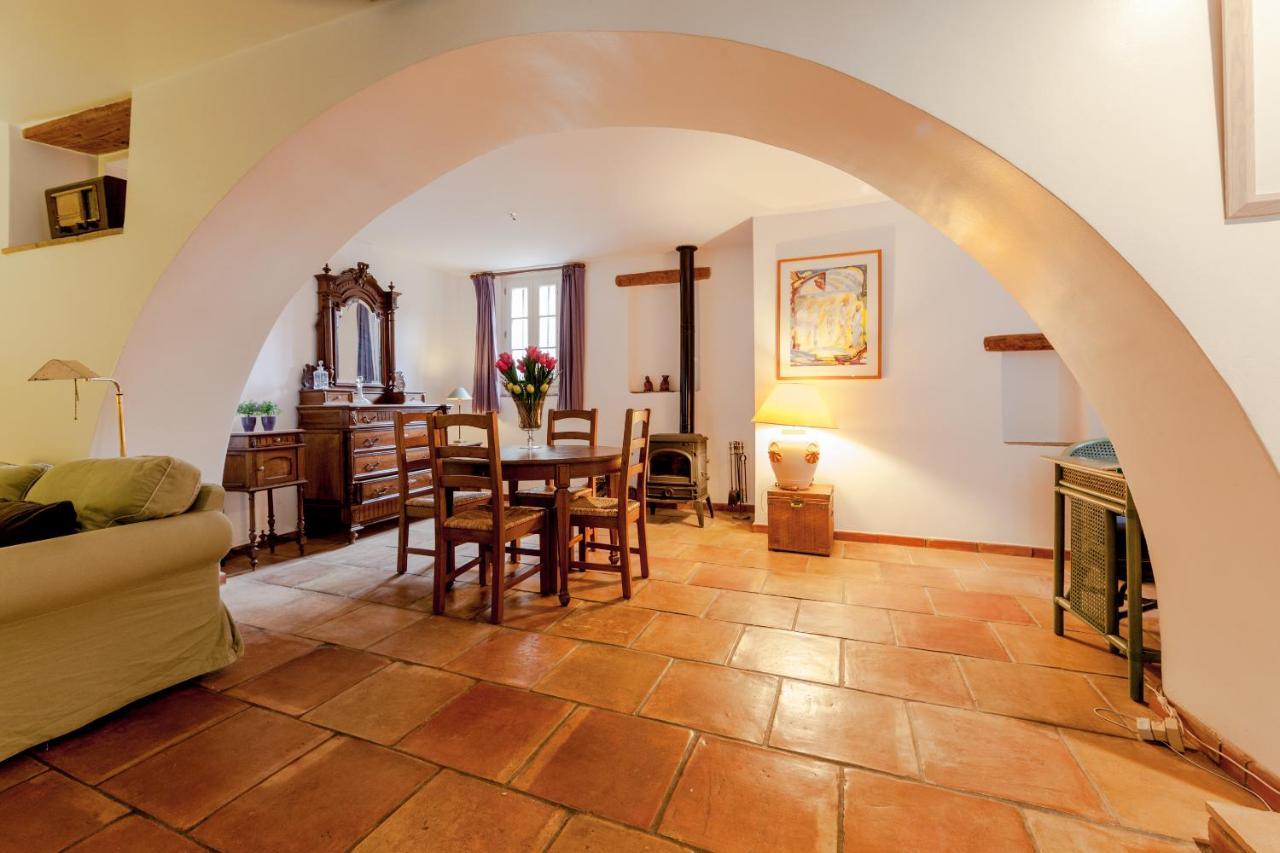 Maison Elsud La Garde-Freinet Centre 3 Chambres Terrasse Parking מראה חיצוני תמונה